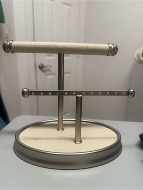 Neutral Metal and Linen Jewelry Organizer Stand